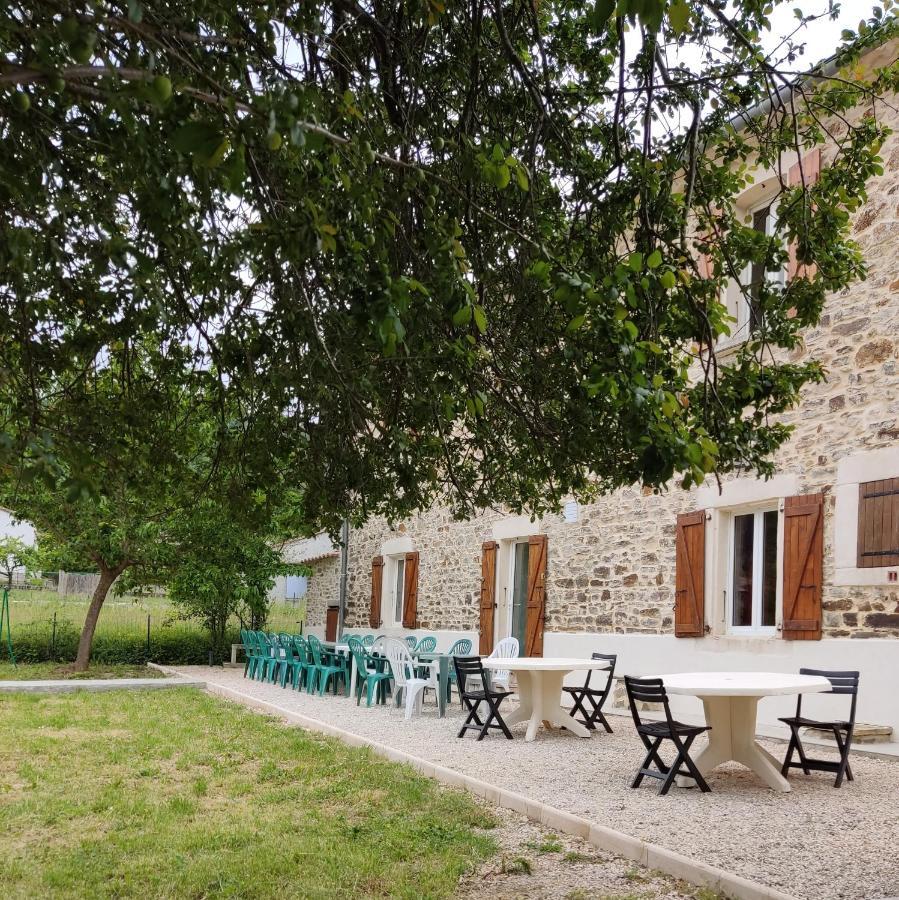 Ardeche Chambres D Hotes Pres De Vallon Pont D Arc Grospierres Exterior photo